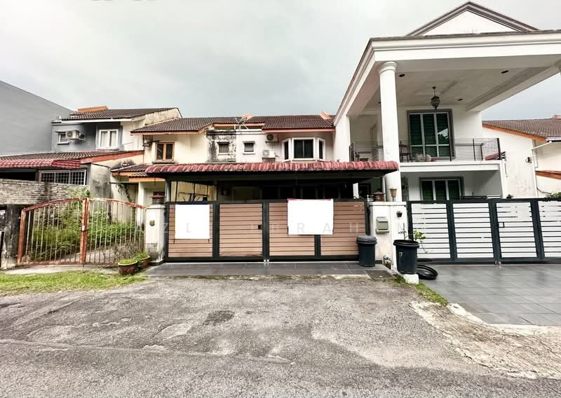 2-storey Terraced House for Sale in Taman Bukit Permai (Ampang) - Azli Ibrahim - Exterior - PropertyGuru.com.my