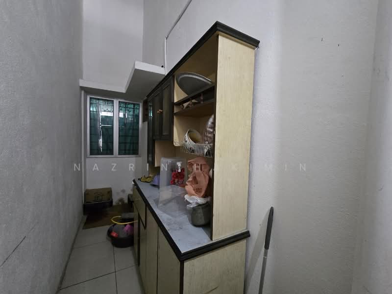 Rumah Teres 1 Tingkat untuk Dijual di Kota Puteri (Batu Arang) - Nazrin Hakimin - Kitchen - PropertyGuru.com.my