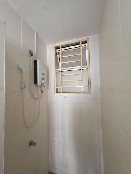 Service Residence for Rent at Platinum Lake PV 21 - Yanny Siow - Bathroom - PropertyGuru.com.my
