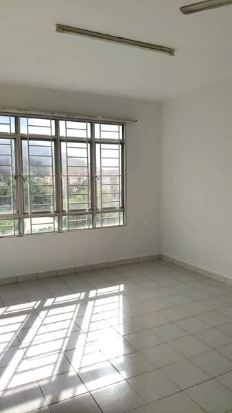 Apartment for Sale at Pangsapuri Bayu Suria (Summerfields Apartments) - Kew . - Interior - PropertyGuru.com.my