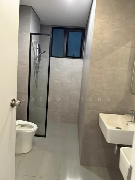 Servis Apartment untuk Disewa di Cubic Botanical - Gordon Tong - Bathroom - PropertyGuru.com.my
