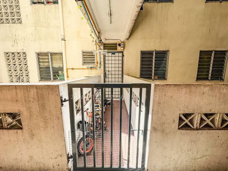 Flat for Sale at Mutiara Magna - Izzat Zamros - PropertyGuru.com.my