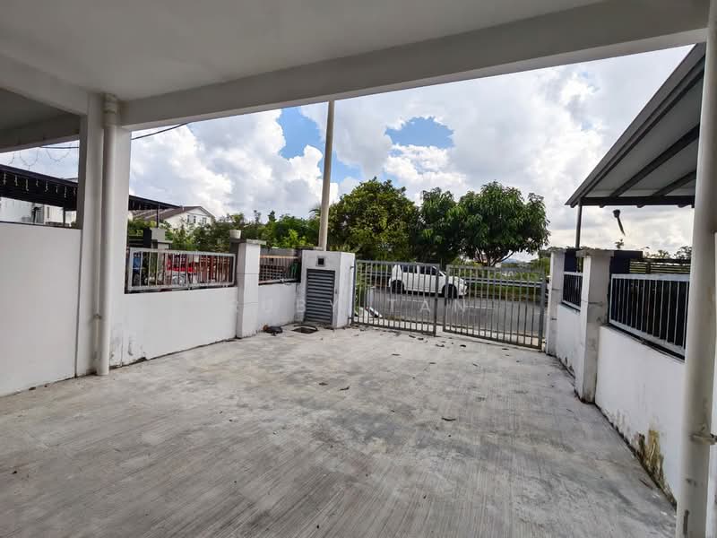 2.5-storey Terraced House for Rent in Taman Pulai Mutiara (Iskandar Puteri (Nusajaya)) - Ruby Tan - Exterior - PropertyGuru.com.my