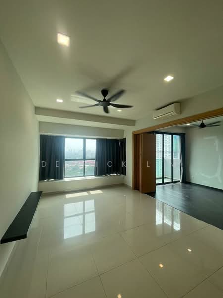 Servis Apartment untuk Dijual di The Leafz @ Dedaun - Derrick Lim - Living Room - PropertyGuru.com.my