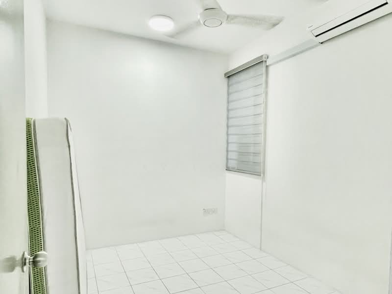 Pangsapuri untuk Dijual di The Rise Collection 2 - KV LOO - Interior - PropertyGuru.com.my