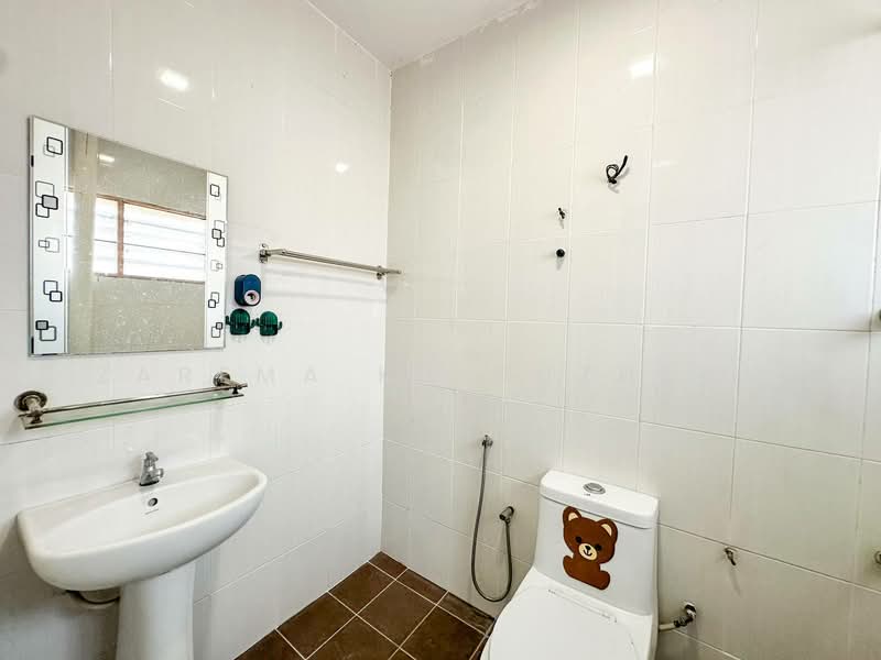 Rumah Teres 2 Tingkat untuk Dijual di Bandar Teknologi Kajang (Kajang) - Zarema Kulbuzheva - Bathroom - PropertyGuru.com.my