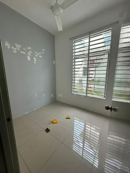 Semi-Detached House for Rent in Bandar Saujana Putra (Tanjong Duabelas) - Ryan Tee - Interior - PropertyGuru.com.my