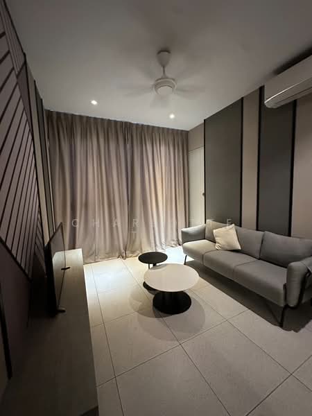 Servis Apartment untuk Disewa di Millerz Square Serviced Residence - Charlotte Tee - Living Room - PropertyGuru.com.my