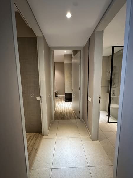 Servis Apartment untuk Disewa di Millerz Square Serviced Residence - Charlotte Tee - Corridor - PropertyGuru.com.my