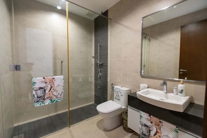 Condominium for Rent at Infinity Beachfront Condominium - Sam Kam - Bathroom - PropertyGuru.com.my