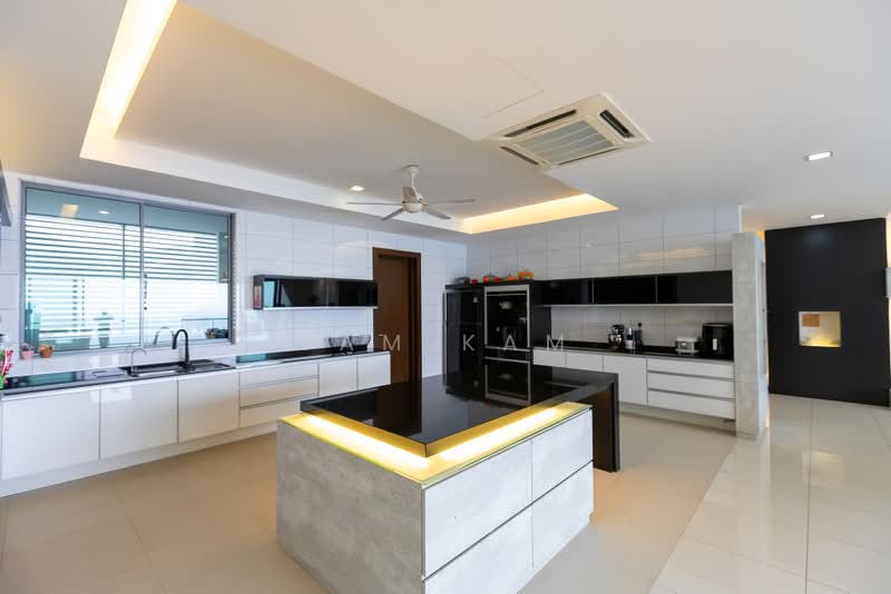 Condominium for Rent at Infinity Beachfront Condominium - Sam Kam - Kitchen - PropertyGuru.com.my