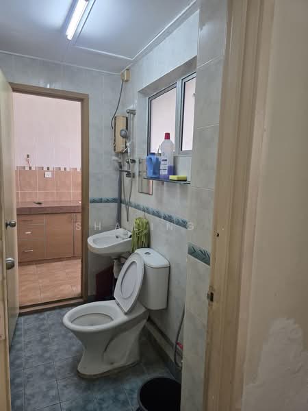 2.5-storey Terraced House for Sale in Taman Bukit Serdang (Seri Kembangan) - Shaling . - PropertyGuru.com.my