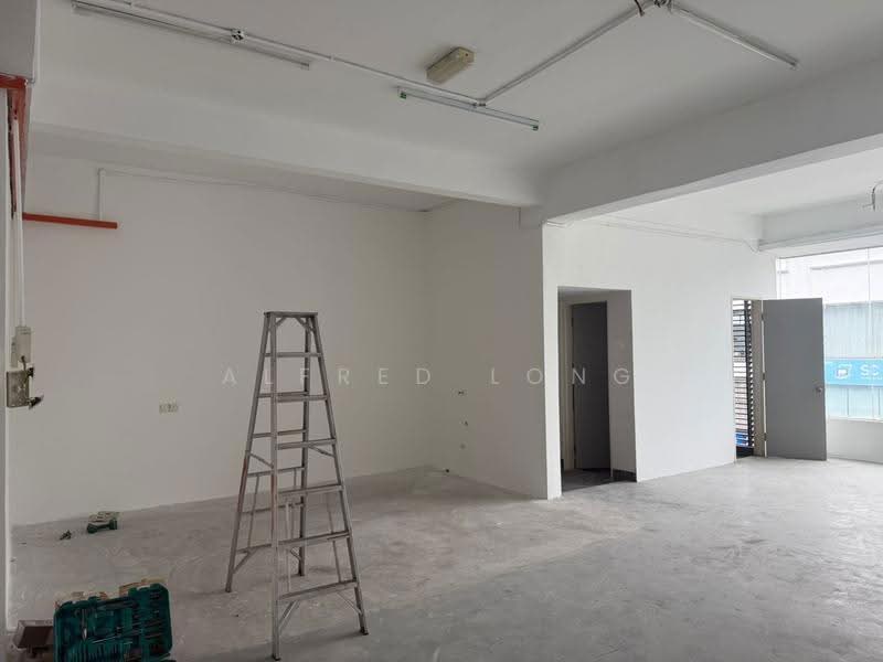 Shop for Sale in Kampung Kebun Bunga (Shah Alam) - Alfred Long - Interior - PropertyGuru.com.my