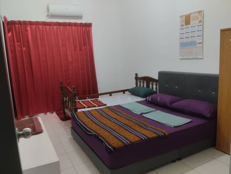 Rumah Teres 1 Tingkat untuk Dijual di Si Rusa (Negeri Sembilan) - Hana Zaini - Bedroom - PropertyGuru.com.my