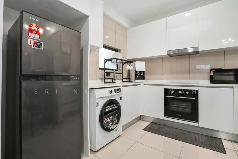 Servis Apartment untuk Disewa di Astoria Ampang - Sri Nur Hidayyah - Kitchen - PropertyGuru.com.my