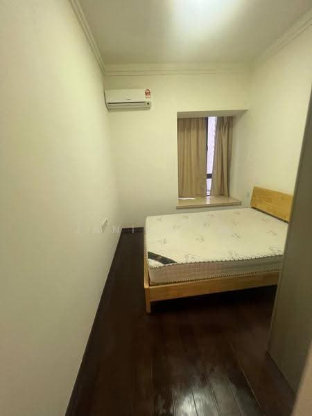 Kediaman Servis untuk Disewa di R&F Princess Cove Phase 1 - Janice Ho - Bedroom - PropertyGuru.com.my