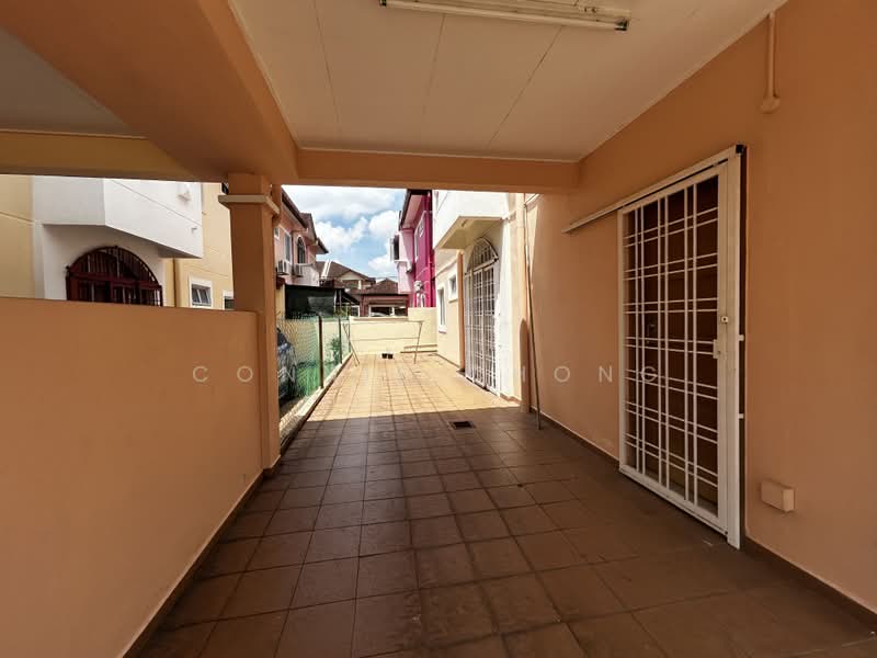 Rumah Berkembar untuk Dijual di Seremban (Negeri Sembilan) - Connie Chong - Exterior - PropertyGuru.com.my