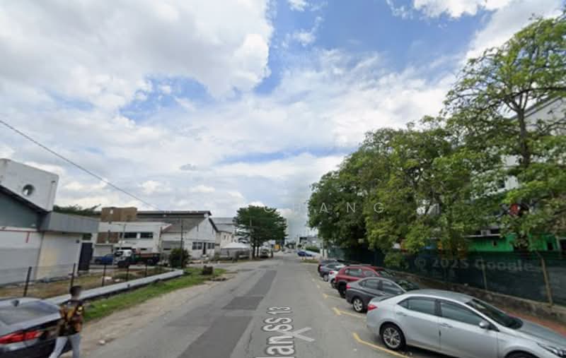 Factory for Rent in Subang Jaya (Selangor) - Ray Chang - Exterior - PropertyGuru.com.my