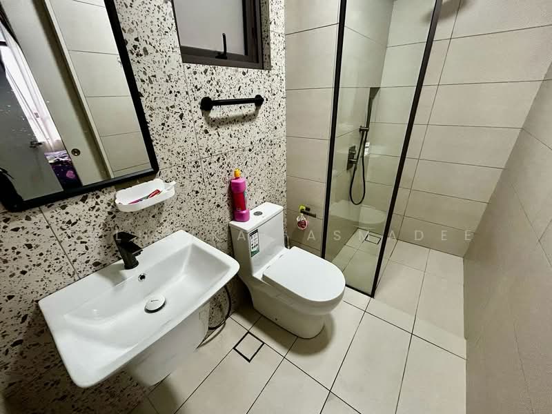 Condominium for Rent at Curvo Residences @ Setapak, KL - Zulhaikal Asmadee - Bathroom - PropertyGuru.com.my