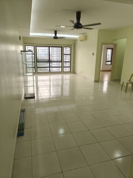 Service Residence for Sale at Serviced Residence @ Pelangi Damansara Sentral - Gary Lim - Living Room - PropertyGuru.com.my