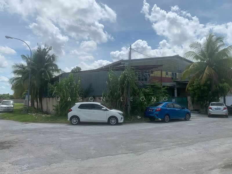 Semi-D Factory for Rent in Kawasan Perindustrian Ringan Bercham (Ipoh) - Jason Leong - Exterior - PropertyGuru.com.my