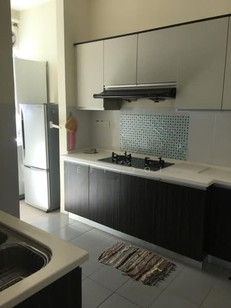 Kondominium untuk Disewa di BayStar Condominium - Jeff Ooi - Kitchen - PropertyGuru.com.my