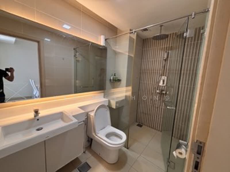 Servis Apartment untuk Disewa di Suasana Bukit Ceylon / Raja Chulan Residences - Yee Mei Hong - Bathroom - PropertyGuru.com.my
