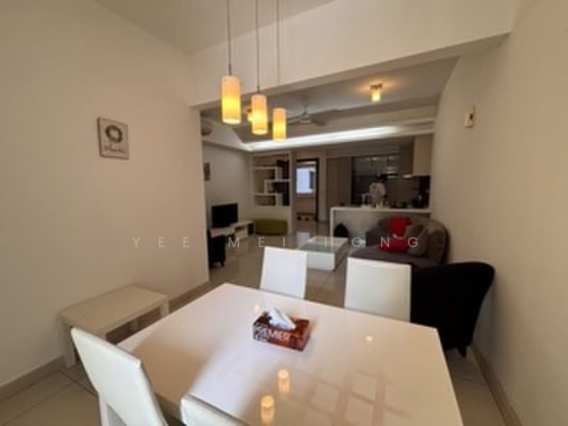 Servis Apartment untuk Disewa di Suasana Bukit Ceylon / Raja Chulan Residences - Yee Mei Hong - Living Room - PropertyGuru.com.my