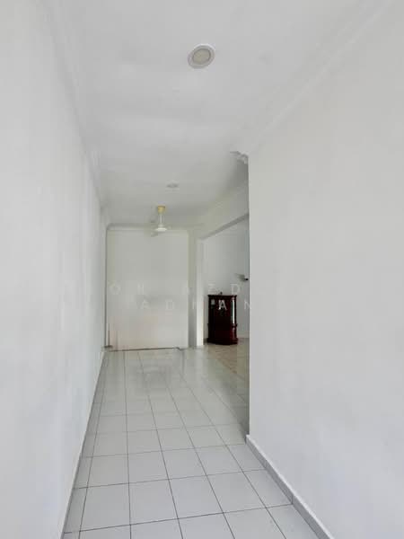 Semi-Detached House for Sale in Bandar Seri Putra (Bangi) - Nor Azdlin Adnan - PropertyGuru.com.my