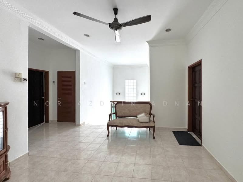 Semi-Detached House for Sale in Bandar Seri Putra (Bangi) - Nor Azdlin Adnan - PropertyGuru.com.my