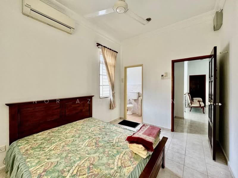 Semi-Detached House for Sale in Bandar Seri Putra (Bangi) - Nor Azdlin Adnan - PropertyGuru.com.my