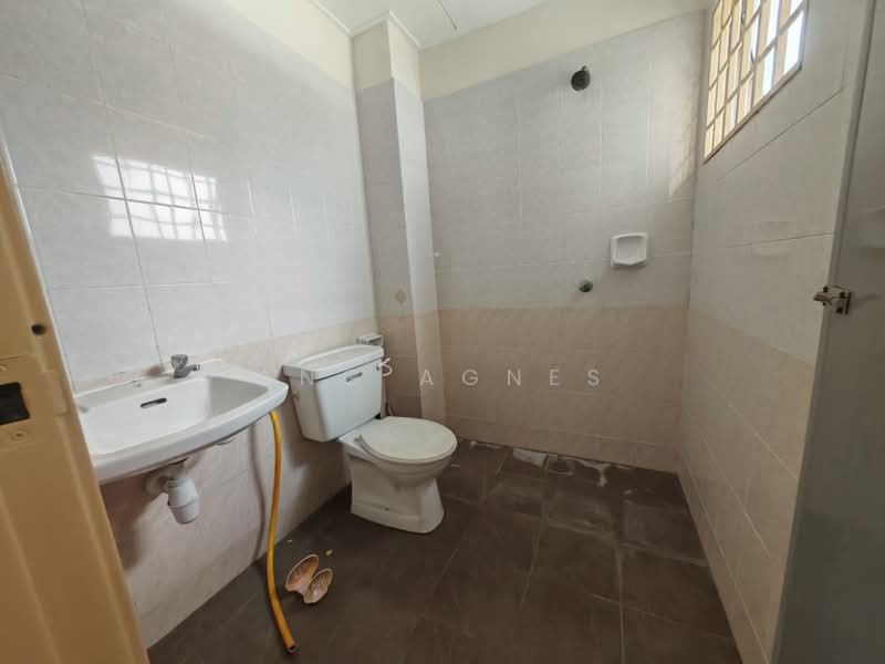 2-storey Terraced House for Sale in Bandar Botanic (Klang) - Ang Agnes - PropertyGuru.com.my