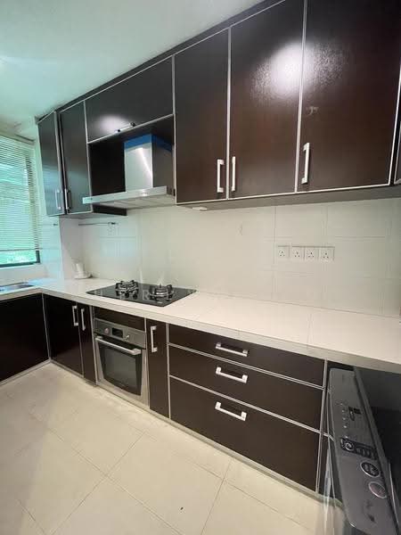 3-storey Terraced House for Rent in Tanjung Bungah (Penang) - Zherlynn Ho - Kitchen - PropertyGuru.com.my