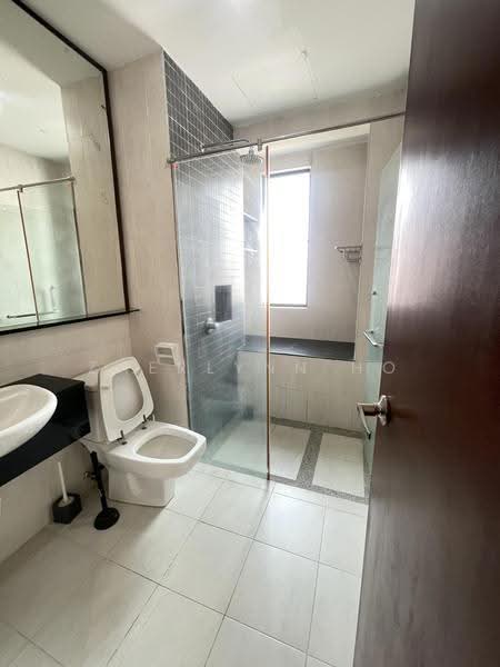 3-storey Terraced House for Rent in Tanjung Bungah (Penang) - Zherlynn Ho - Bathroom - PropertyGuru.com.my