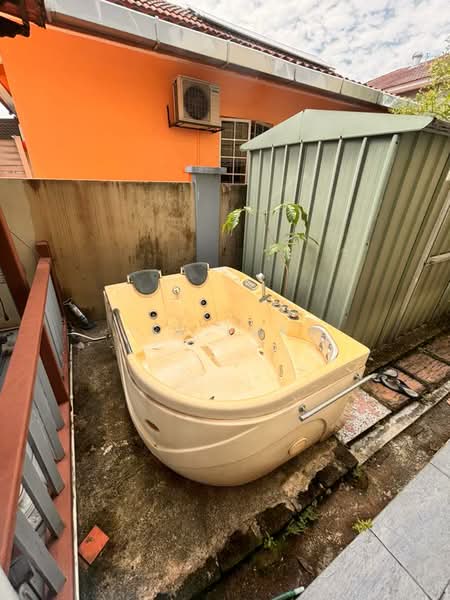 Bungalow for Sale in Rawang (Selangor) - SK Luk - Exterior - PropertyGuru.com.my