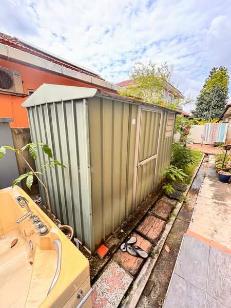 Bungalow for Sale in Rawang (Selangor) - SK Luk - Exterior - PropertyGuru.com.my