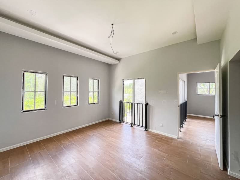Rumah Banglo untuk Dijual di Bandar Bukit Mahkota (Bangi) - Izzat Zamros - PropertyGuru.com.my