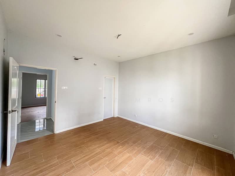 Rumah Banglo untuk Dijual di Bandar Bukit Mahkota (Bangi) - Izzat Zamros - PropertyGuru.com.my