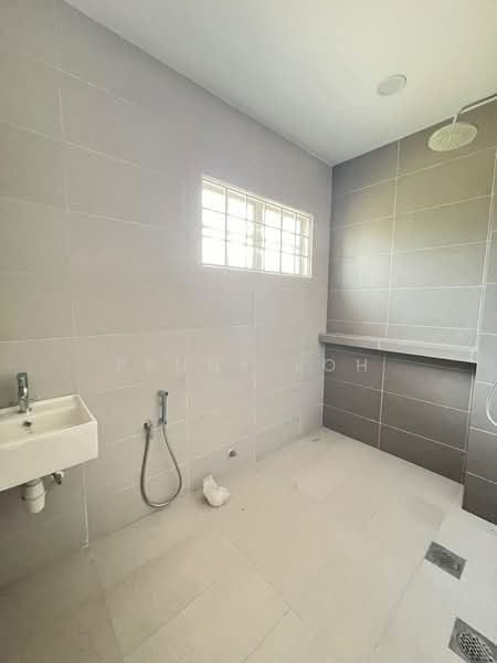Rumah Teres untuk Disewa di Taman Seri Minang (Cheras) - Penny Loh - Bathroom - PropertyGuru.com.my