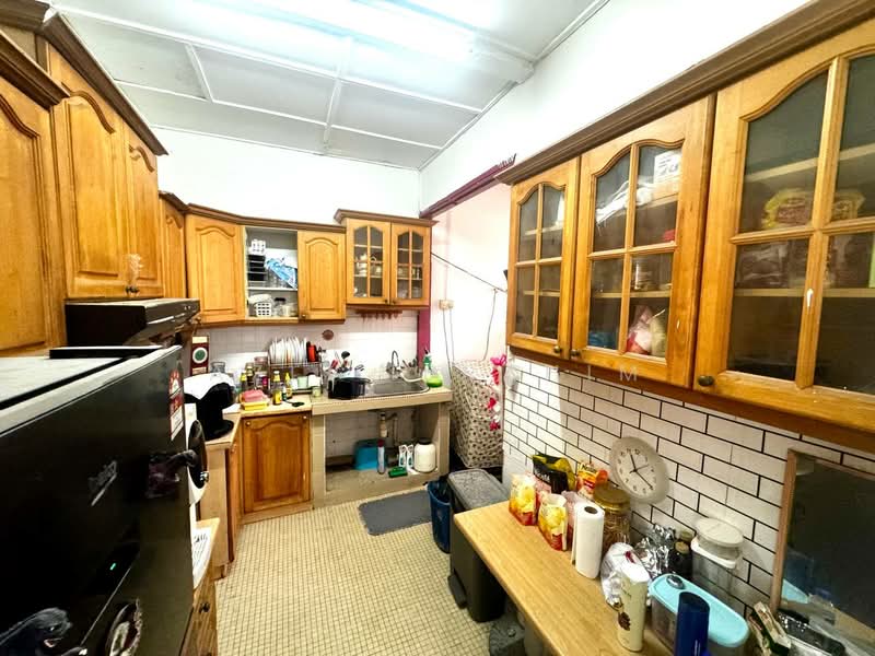 Rumah Bandar untuk Dijual di Pandan Indah (Ampang) - Azli Ibrahim - Kitchen - PropertyGuru.com.my