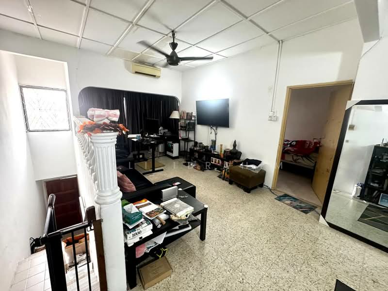 Rumah Bandar untuk Dijual di Pandan Indah (Ampang) - Azli Ibrahim - Living Room - PropertyGuru.com.my