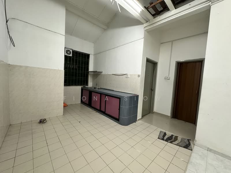 Rumah Teres 1 Tingkat untuk Dijual di Bukit Indah (Iskandar Puteri (Nusajaya)) - Fiona Siow - Kitchen - PropertyGuru.com.my