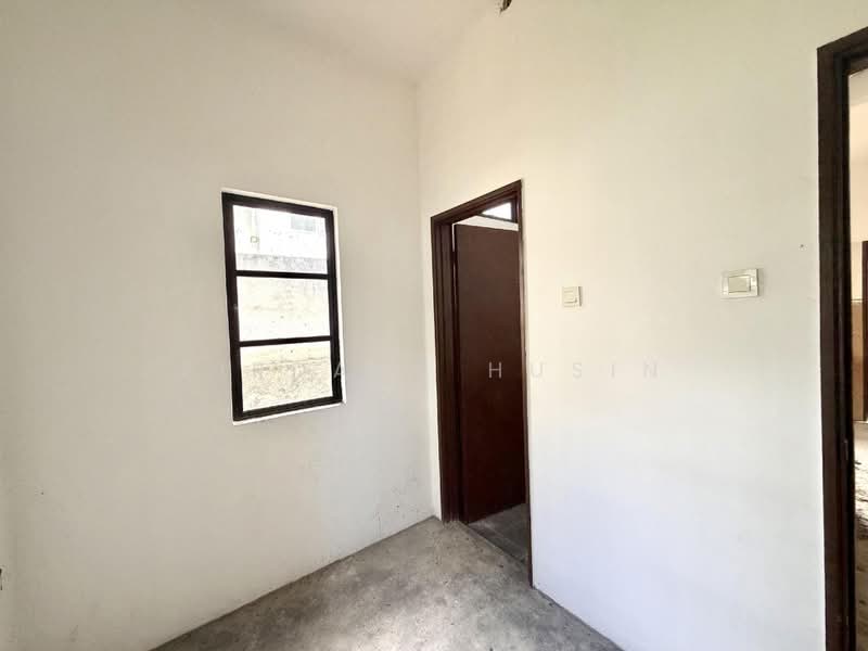 Rumah Banglo untuk Dijual di Taman Astana Indah (Bangi) - Firdaus Husin - PropertyGuru.com.my