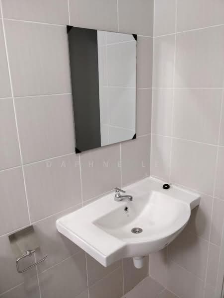 Service Residence for Rent at Meridin Bayvue @ Sierra Perdana - Daphne Lee - Bathroom - PropertyGuru.com.my