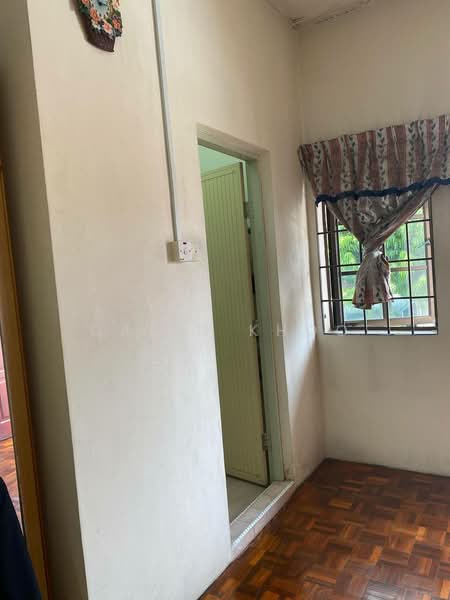 2-storey Terraced House for Sale in Taman Song Choon (Ipoh) - Qazin Khoo - Interior - PropertyGuru.com.my