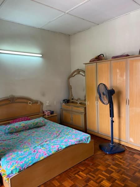 2-storey Terraced House for Sale in Taman Song Choon (Ipoh) - Qazin Khoo - Bedroom - PropertyGuru.com.my