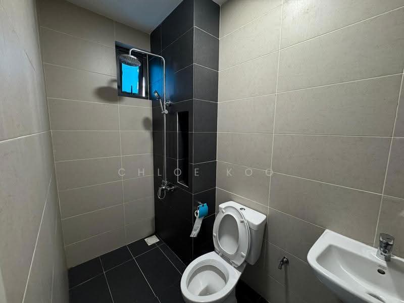 Service Residence for Sale at Pacific Star - Chloe Koo - Bathroom - PropertyGuru.com.my