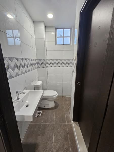 Rumah Teres 2 Tingkat untuk Dijual di Taman Universiti (Skudai) - Bella Ho - PropertyGuru.com.my