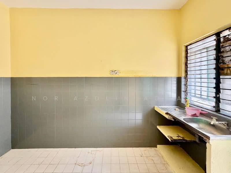 2-storey Terraced House for Sale in Pjs 5 (Petaling Jaya) - Nor Azdlin Adnan - PropertyGuru.com.my