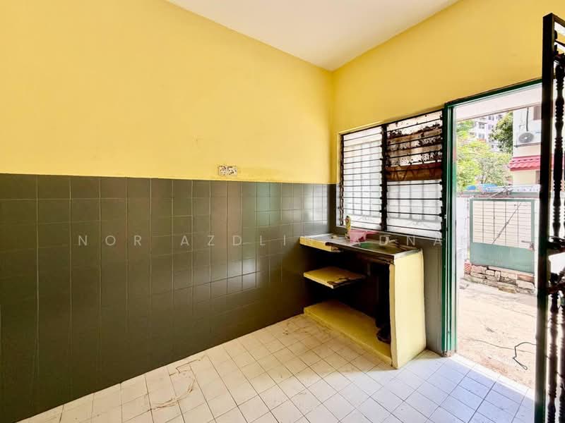 2-storey Terraced House for Sale in Pjs 5 (Petaling Jaya) - Nor Azdlin Adnan - PropertyGuru.com.my
